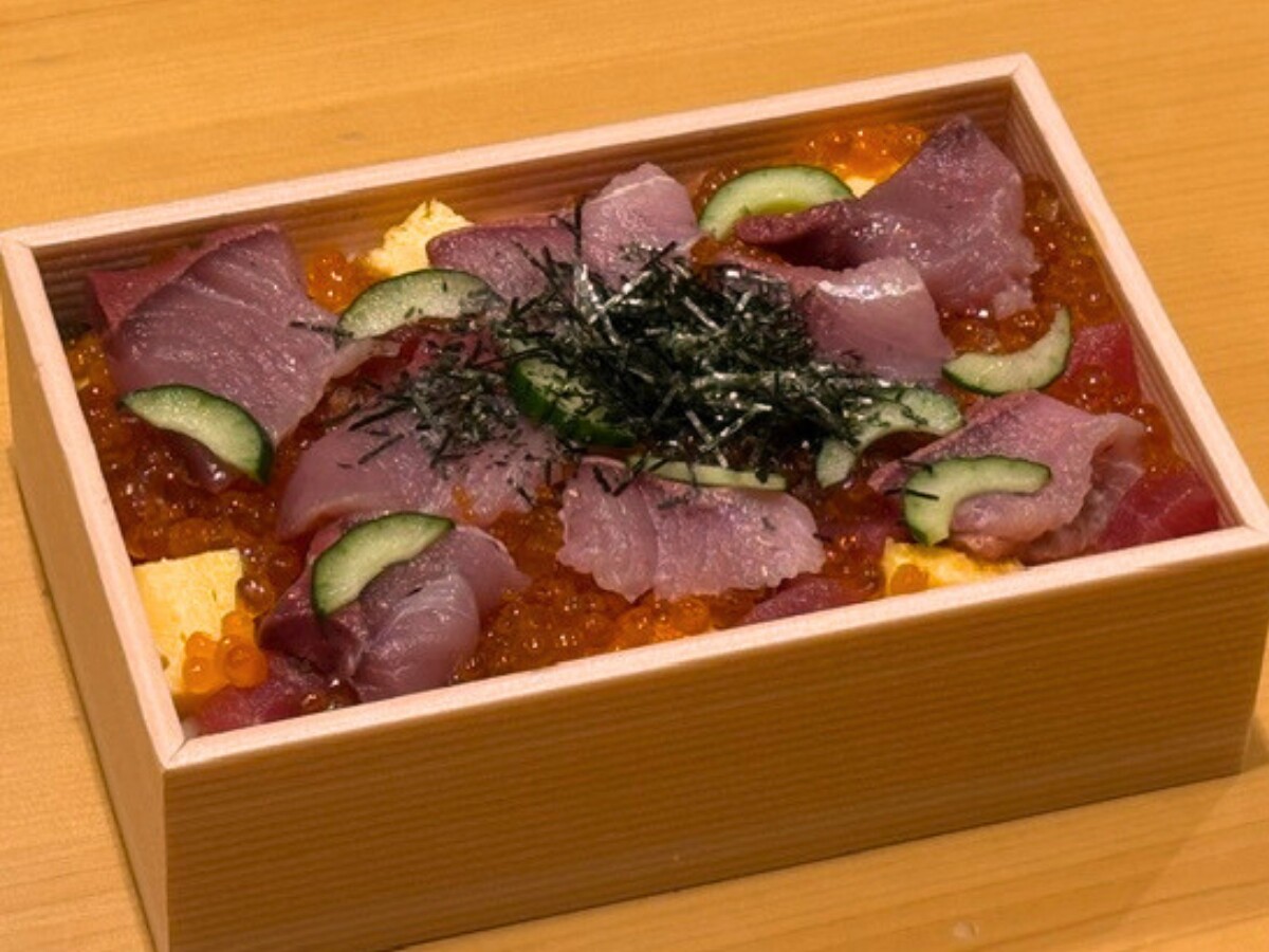 【中古】 創造素材 食 2 和風料理 2 寿司 刺身 肉魚料理 迫力満点！ 魚の解体ショー！！！ | HILLS APP/HILLS CARD - ヒルズ